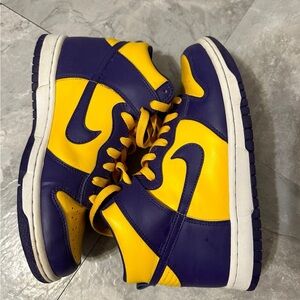 Dunks Lakers